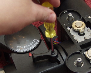 Replacing the Declination lock bolt