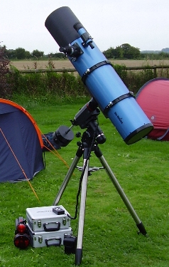 Sky-Watcher 200  in the field
